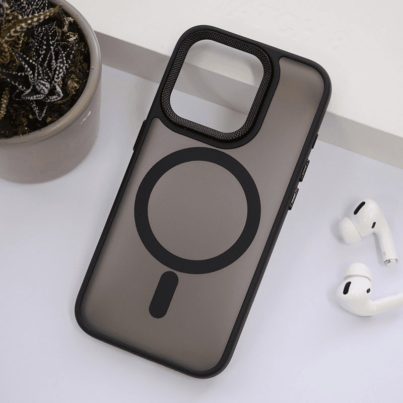 Чехол Mag Case Candy Shield для iPhone 16 Pro Max чёрный - Maske za telefone
