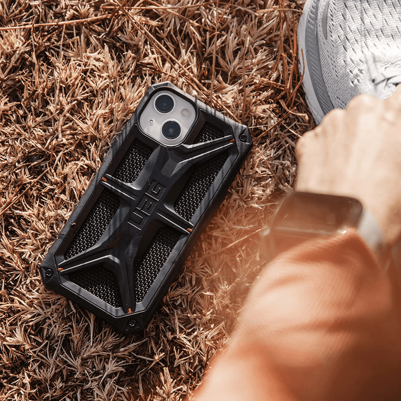 Maska UAG Monarch Kevlar za iPhone 15 boja black, blue - Maske za telefone