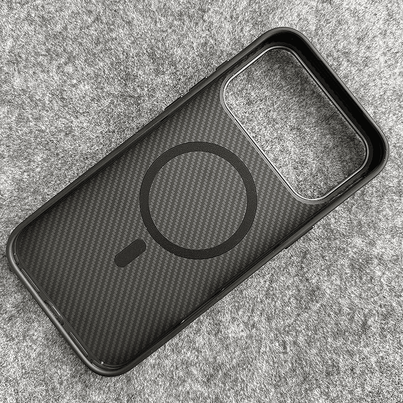 Maska Carbon Wave za iPhone 17 Pro Max boja orange, black - Maske za telefone