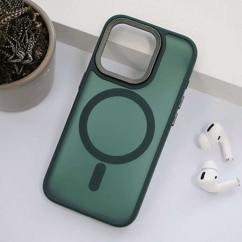 Чехол Mag Case Candy Shield для iPhone 16 Pro Max чёрный - Maske za telefone