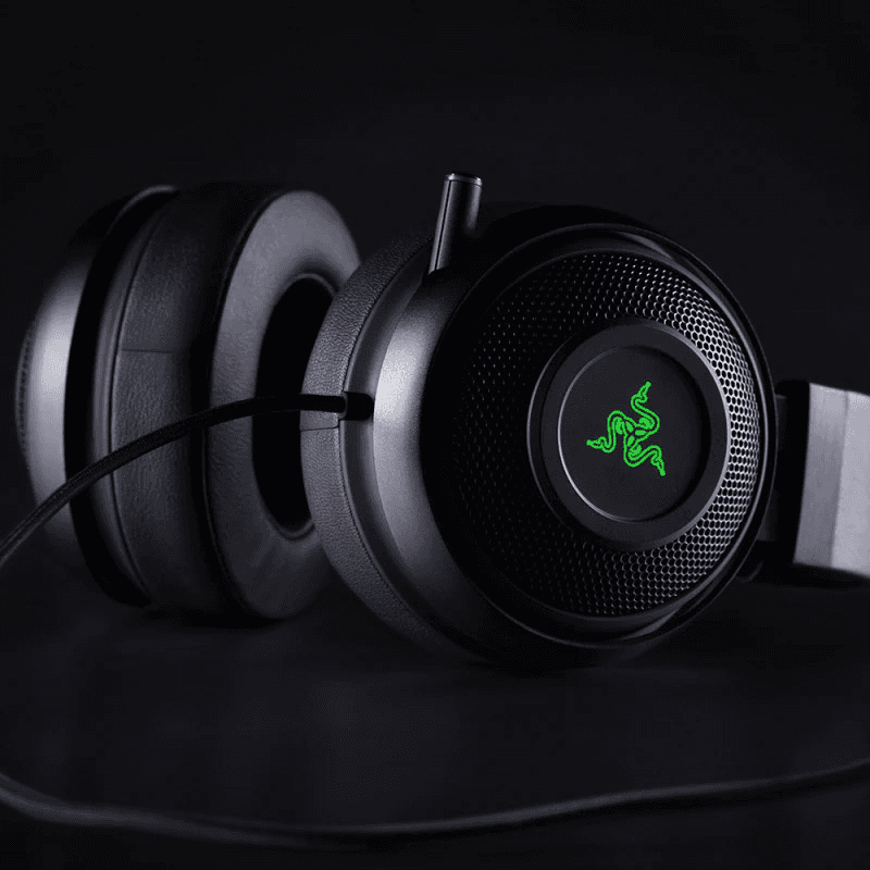 Gaming slusalice Razer Kraken PRO V2 boja white, black - Gaming slušalice