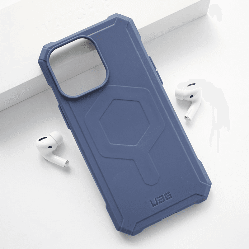 Case Uag Essential Armor Mag Case for iPhone 15 Pro black - Maske za telefone
